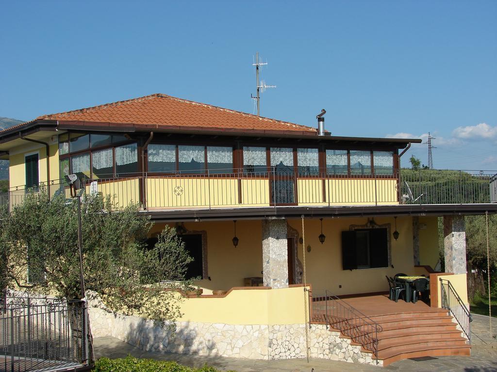 Azienda Agricola Carbone Cosimo Guest House Montecorvino Pugliano Exterior photo